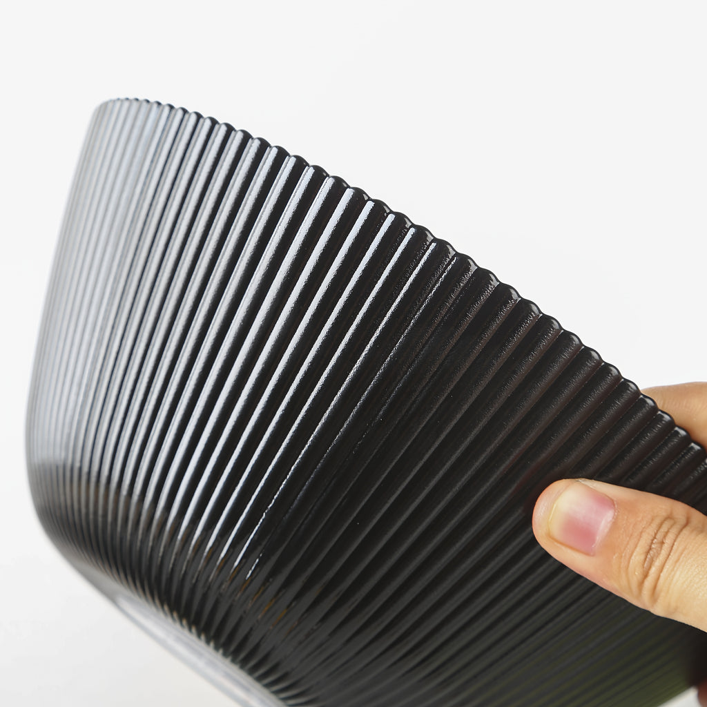 4pcs Salad Bowl Set, 66oz White Salad Bowls (2pcs) and 30oz Black Salad Bowls (2pcs), Striped Design Thickened Glass Material, Suitable for Salad Bowls, Soup Bowls, Breakfast Oatmeal Bowls, Multifunctional Kitchen Tableware